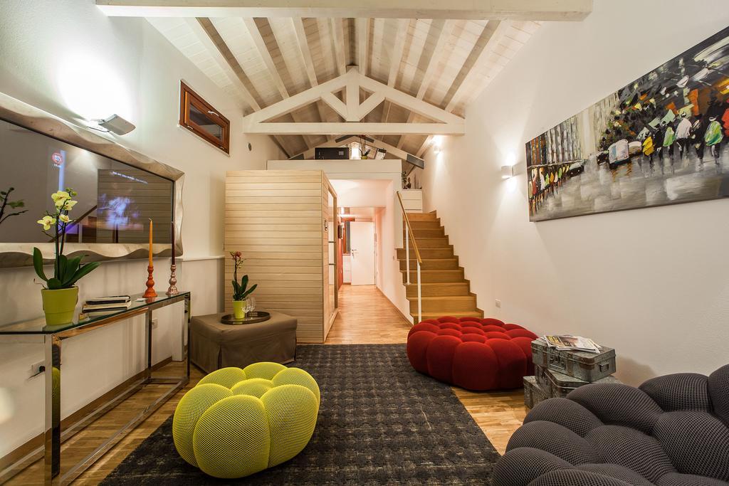 Chambres Du Monde Кальяри Экстерьер фото